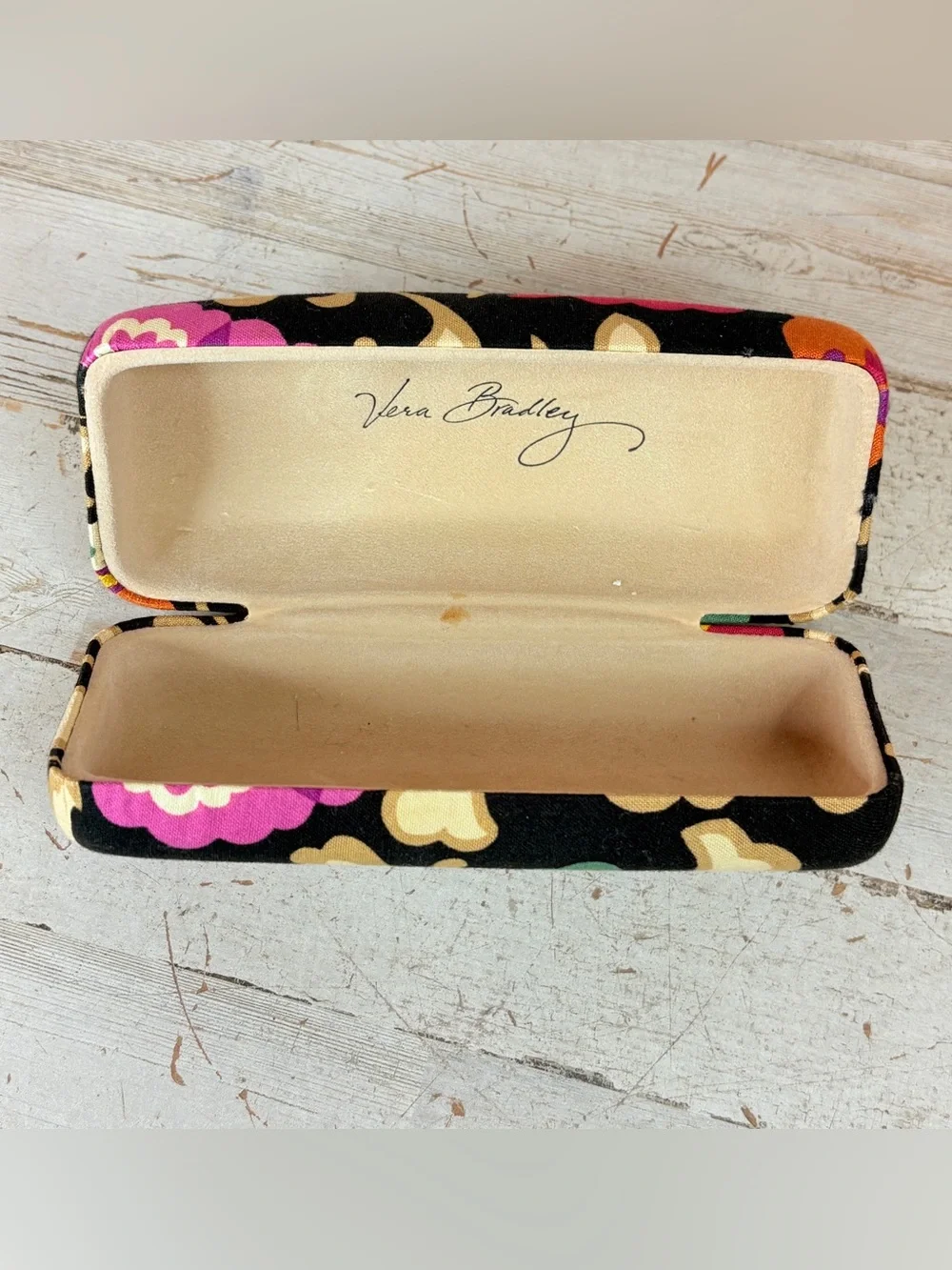 VERA BRADLEY Suzani Pattern Hard Eyeglass Clamshell Case Floral